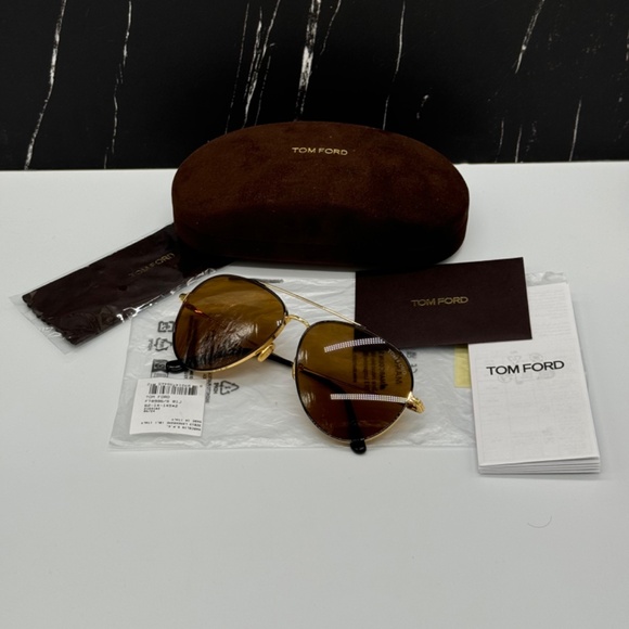 NEW TOM FORD TF996 01J UNISEX SUNGLASSES TOM FORD DASHEL-02 FT0996/S main image 2
